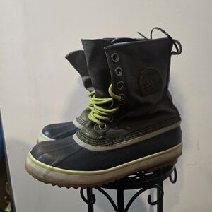 Sorel Gray and Green High-Top Boots